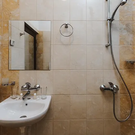 2 Iosifova 3* Zlatograd